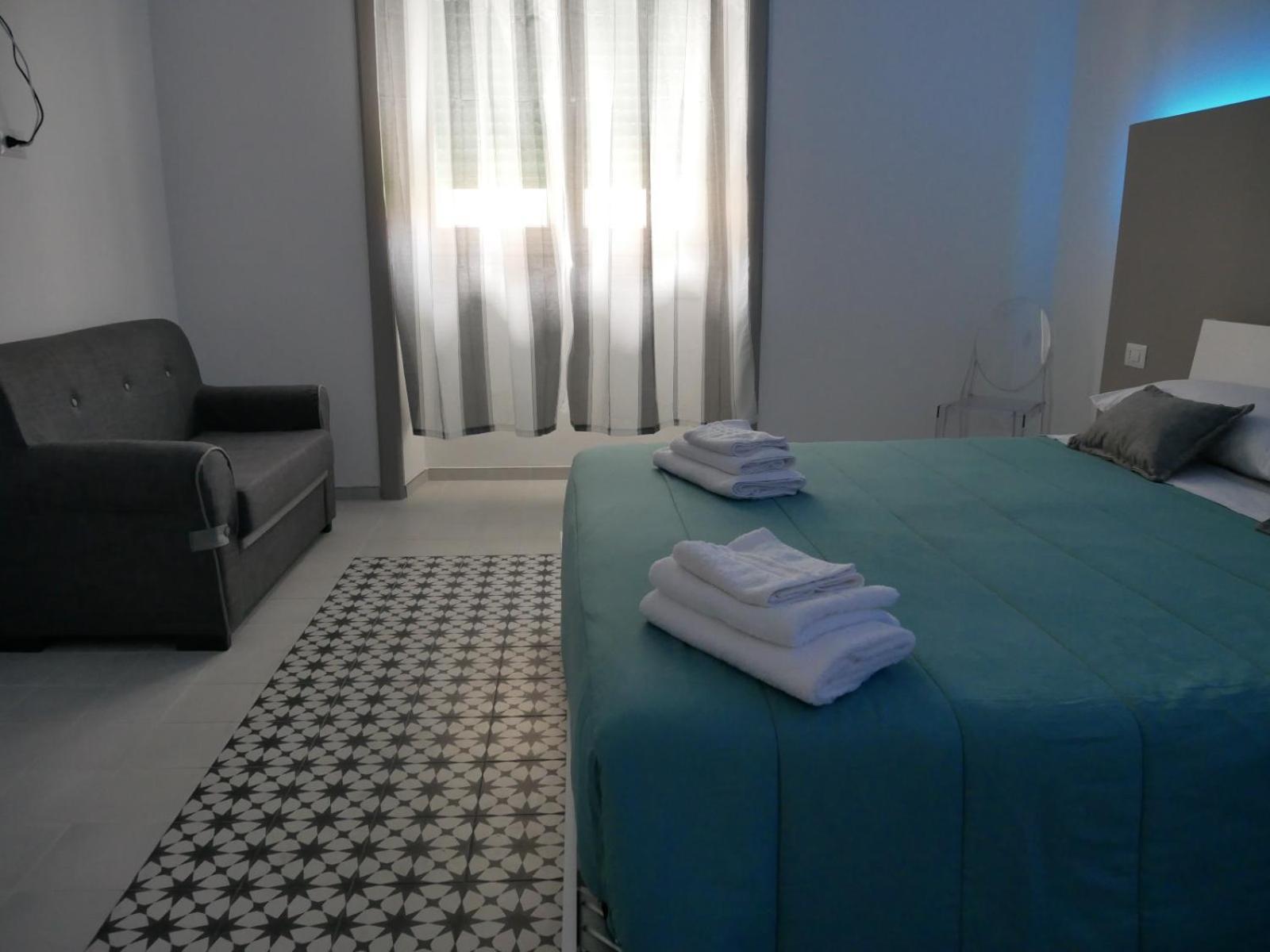 Casa Vacanza B&G เลชเช ภายนอก รูปภาพ