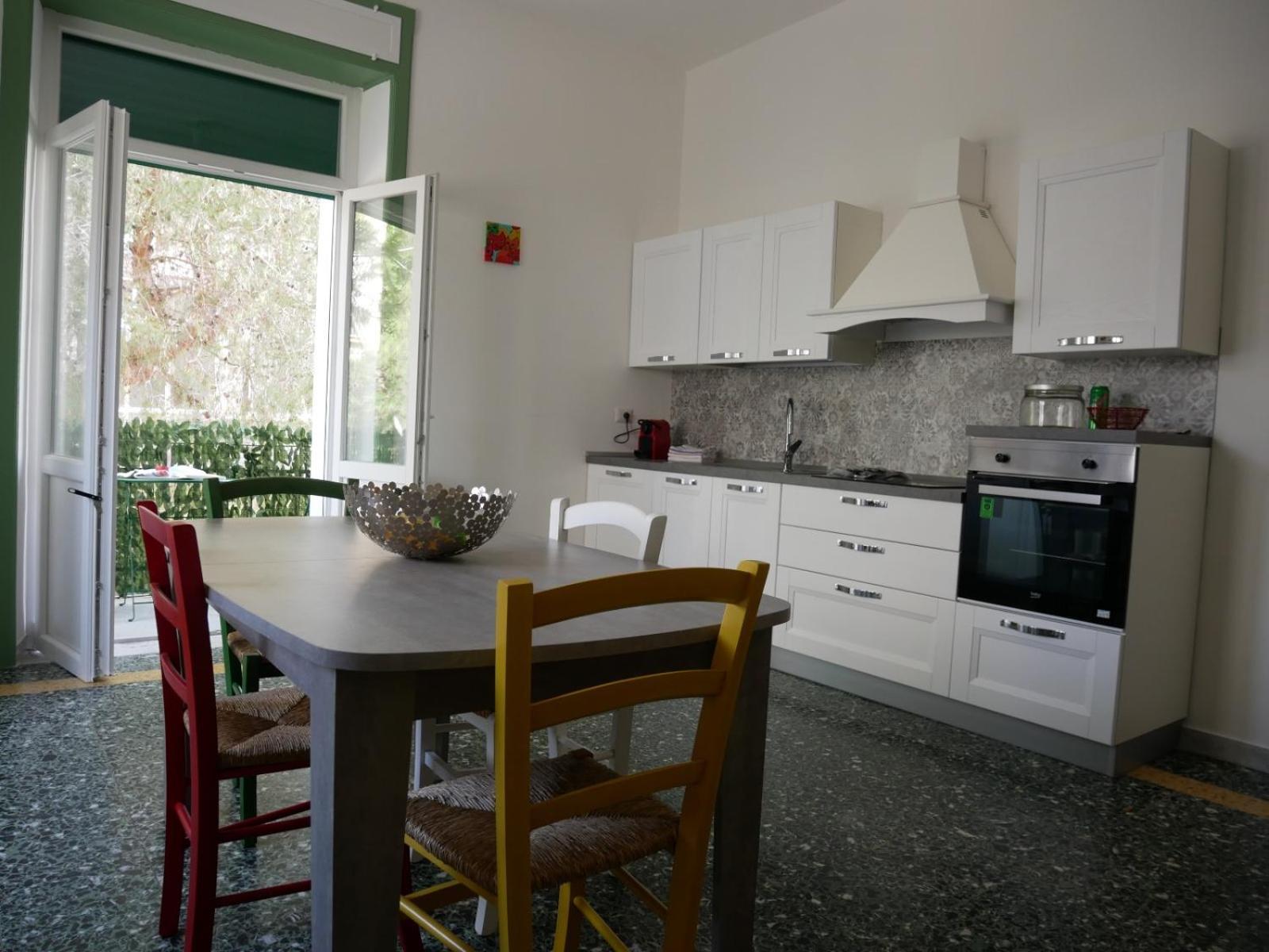 Casa Vacanza B&G เลชเช ภายนอก รูปภาพ